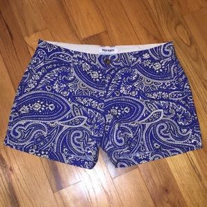 Royal blue and white paisley shorts. SOOO cute! 8